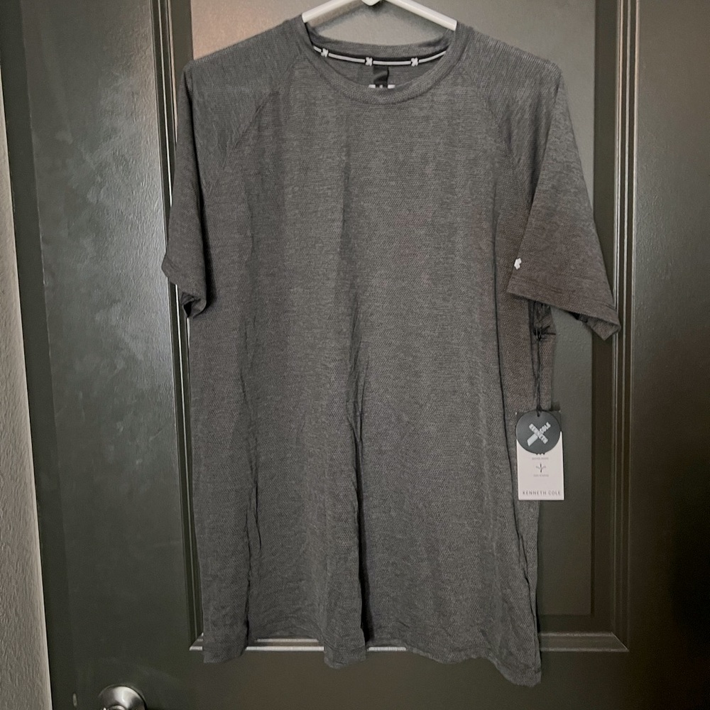 Kenneth Cole Tech SS T-shirt